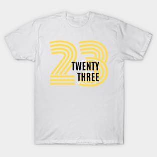 2023. Simple Typography Black And Gold 2023 Design T-Shirt